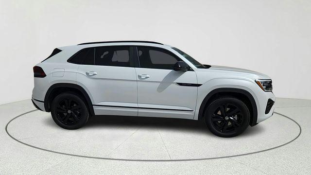 new 2025 Volkswagen Atlas Cross Sport car, priced at $43,359