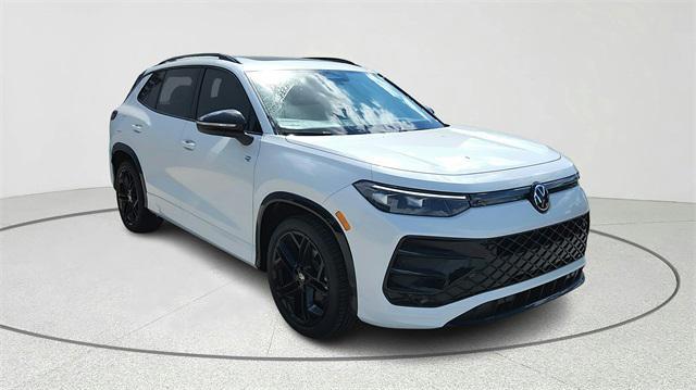new 2025 Volkswagen Tiguan car, priced at $35,283