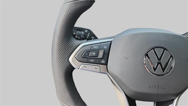 new 2025 Volkswagen Tiguan car, priced at $35,283