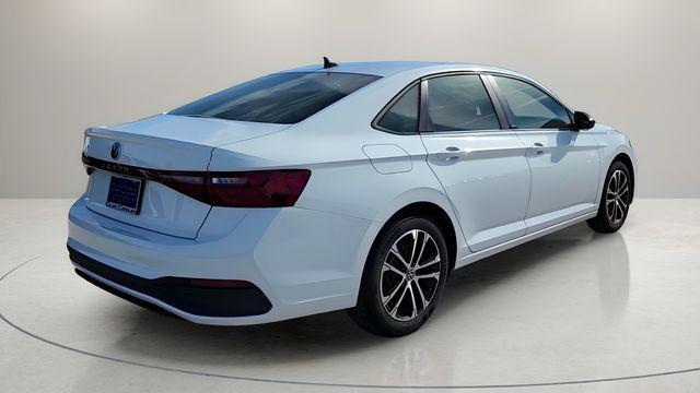new 2025 Volkswagen Jetta car, priced at $26,011