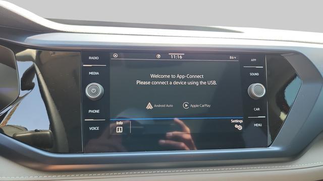 new 2024 Volkswagen Taos car, priced at $31,020