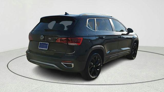 new 2024 Volkswagen Taos car, priced at $27,000
