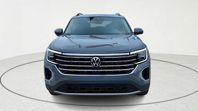 new 2026 Volkswagen Atlas car, priced at $43,122