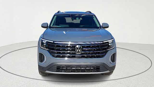new 2026 Volkswagen Atlas car, priced at $43,208