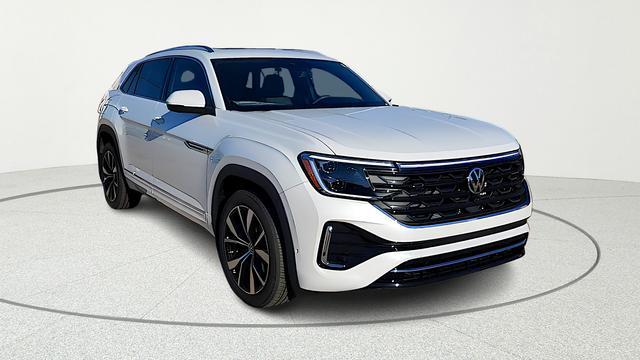 new 2026 Volkswagen Atlas Cross Sport car, priced at $51,406