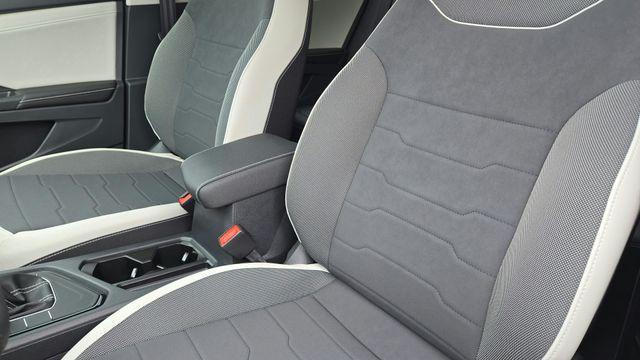 new 2026 Volkswagen Taos car, priced at $30,544