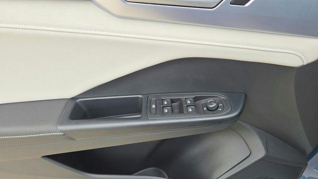 new 2026 Volkswagen Taos car, priced at $30,544