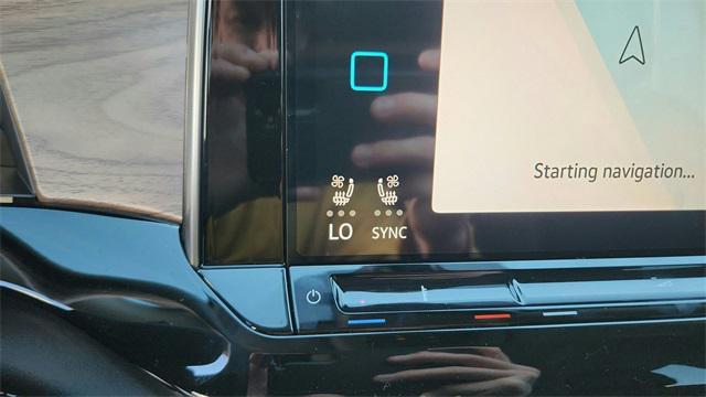 new 2026 Volkswagen Atlas car, priced at $43,732