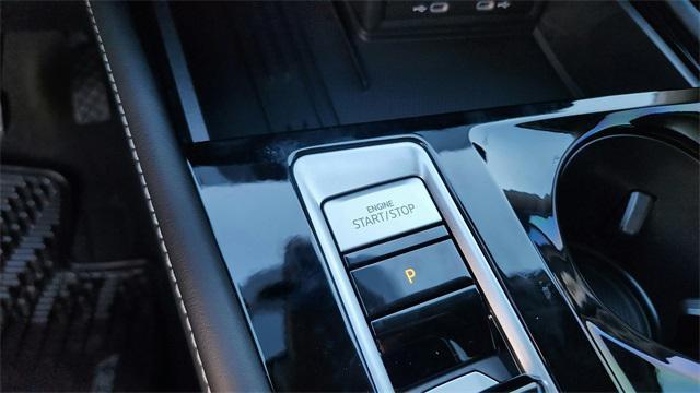 new 2026 Volkswagen Atlas car, priced at $43,732