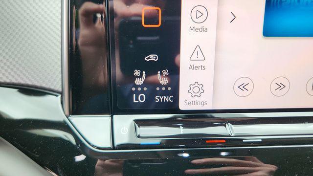 new 2026 Volkswagen Atlas car, priced at $46,362