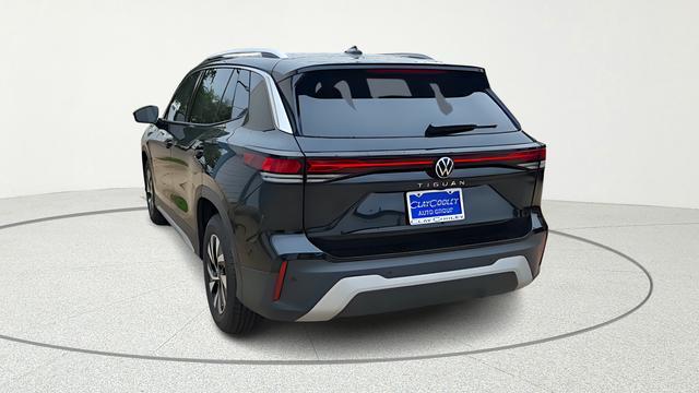 new 2026 Volkswagen Tiguan car, priced at $29,342