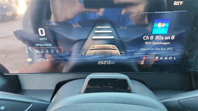 used 2024 Chevrolet Traverse car, priced at $32,994