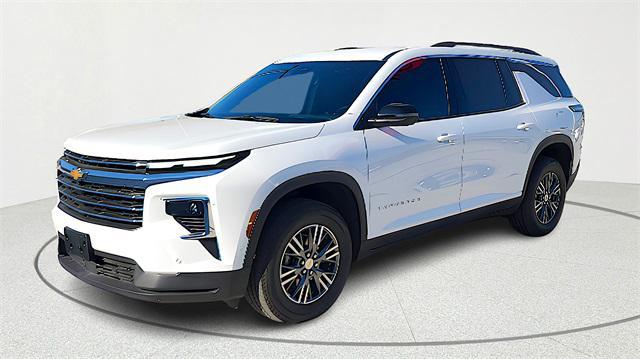 used 2024 Chevrolet Traverse car, priced at $32,994