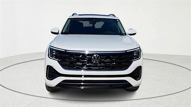 new 2026 Volkswagen Atlas car, priced at $52,618