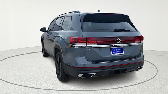 new 2026 Volkswagen Atlas car, priced at $43,122