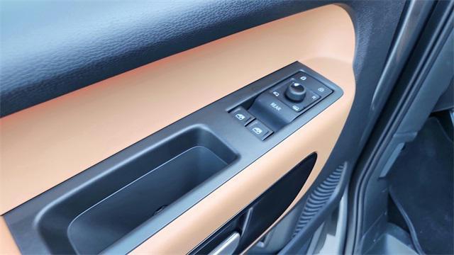 new 2025 Volkswagen ID. Buzz car