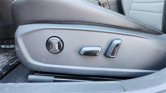 new 2025 Volkswagen Jetta car, priced at $26,121