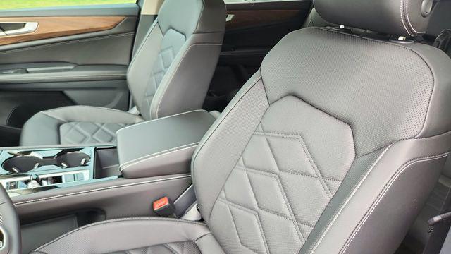new 2026 Volkswagen Atlas car, priced at $43,720
