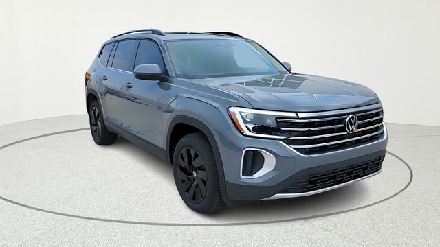 new 2026 Volkswagen Atlas car, priced at $43,720