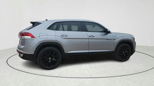 new 2025 Volkswagen Atlas Cross Sport car, priced at $37,637