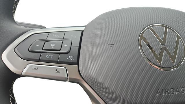 new 2026 Volkswagen Taos car, priced at $27,177