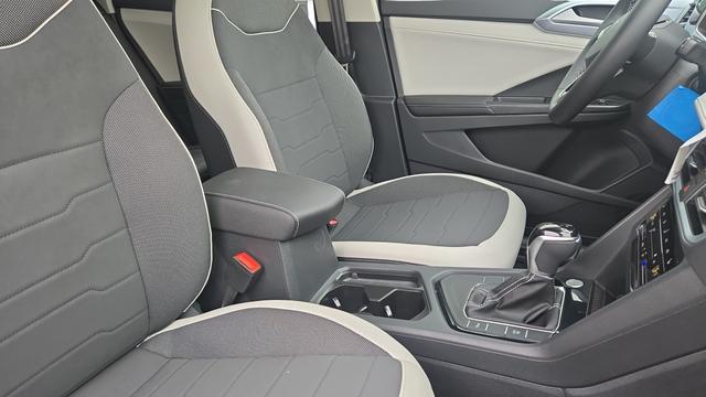 new 2026 Volkswagen Taos car, priced at $30,544