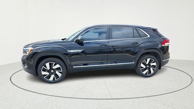 new 2026 Volkswagen Atlas Cross Sport car, priced at $47,218