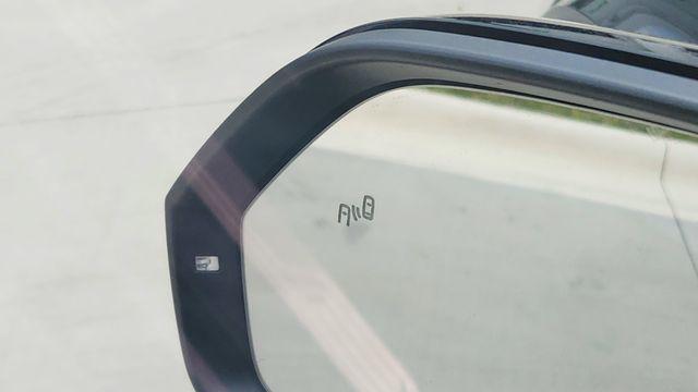 new 2026 Volkswagen Atlas Cross Sport car, priced at $47,218