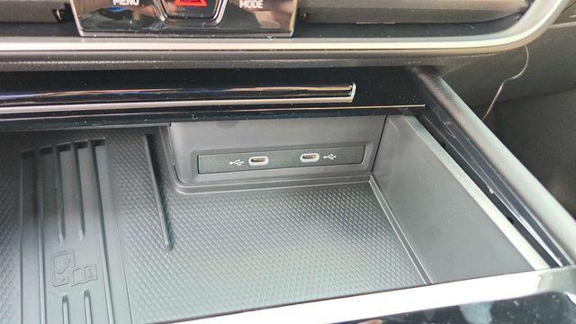 new 2026 Volkswagen Atlas Cross Sport car, priced at $47,218