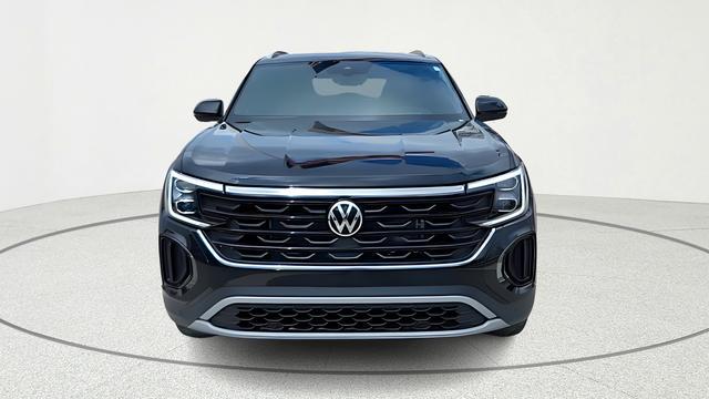 new 2026 Volkswagen Atlas Cross Sport car, priced at $47,218
