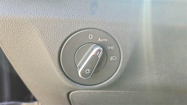 new 2025 Volkswagen Jetta car, priced at $23,511