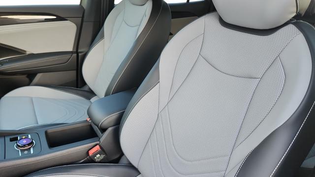 new 2026 Volkswagen Tiguan car, priced at $36,720