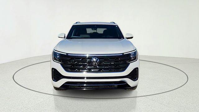 new 2026 Volkswagen Atlas Cross Sport car, priced at $48,900