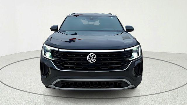 used 2024 Volkswagen Atlas Cross Sport car, priced at $30,245