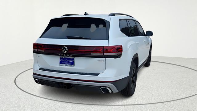 new 2026 Volkswagen Atlas car, priced at $46,362