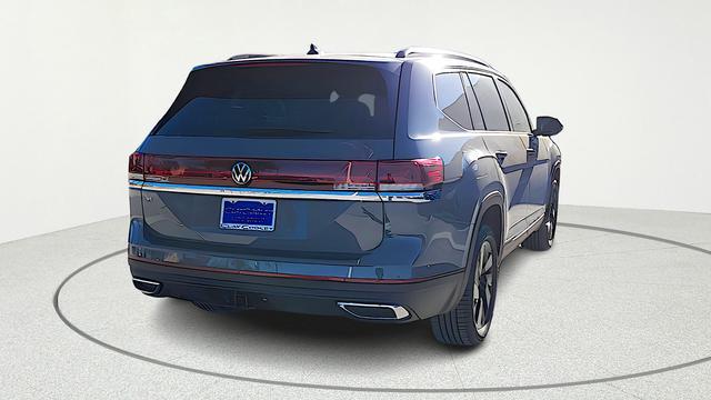 new 2026 Volkswagen Atlas car, priced at $43,122