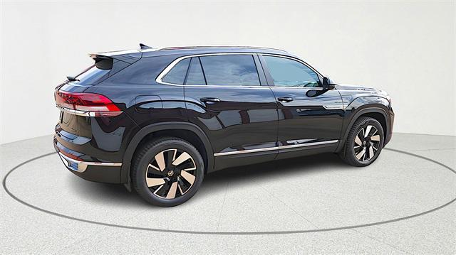 new 2026 Volkswagen Atlas Cross Sport car, priced at $46,916