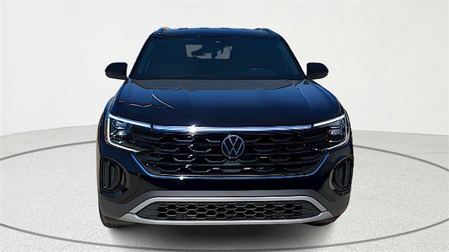 new 2026 Volkswagen Atlas Cross Sport car, priced at $36,930