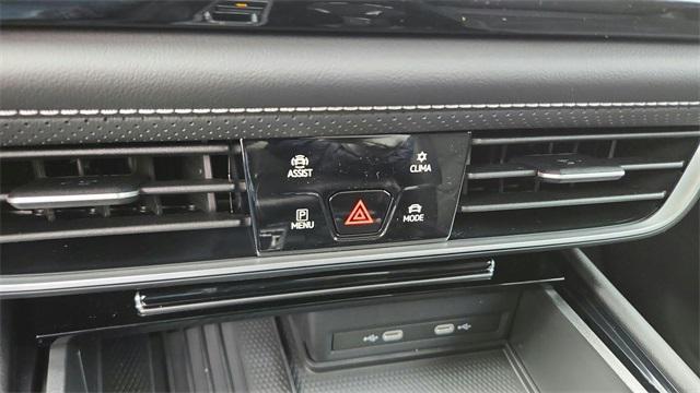 new 2026 Volkswagen Atlas car, priced at $43,485