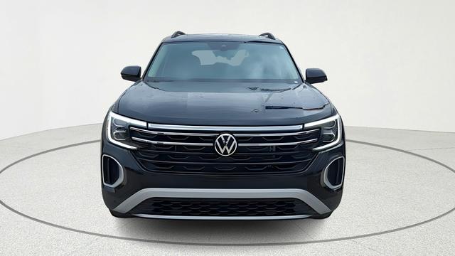 new 2026 Volkswagen Atlas car, priced at $45,327