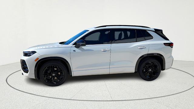 new 2026 Volkswagen Tiguan car, priced at $35,771
