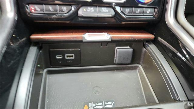 used 2023 GMC Yukon XL car, priced at $70,079