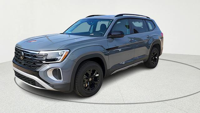 new 2026 Volkswagen Atlas car, priced at $46,362