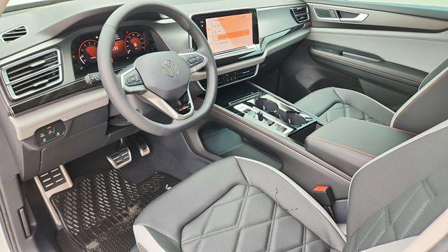 new 2026 Volkswagen Atlas car, priced at $46,362