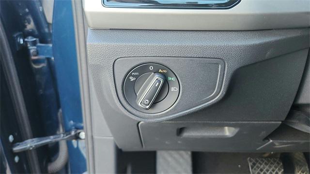 used 2022 Volkswagen Atlas Cross Sport car, priced at $23,521