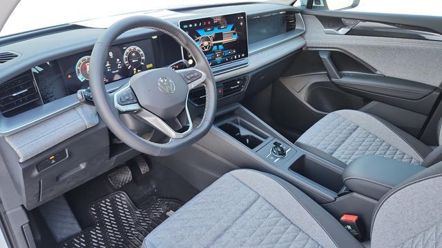 new 2026 Volkswagen Tiguan car, priced at $29,600