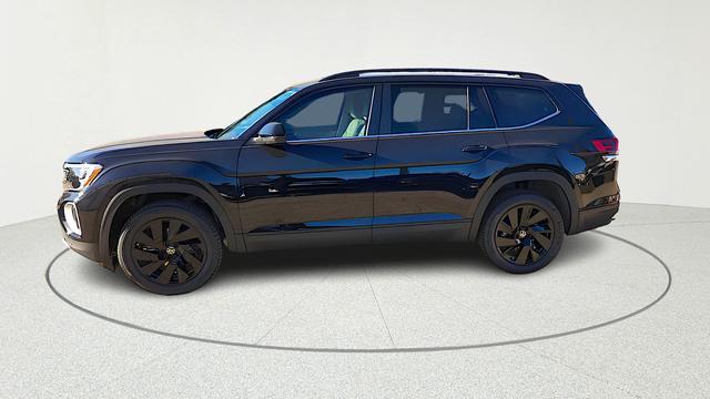 new 2026 Volkswagen Atlas car, priced at $42,685
