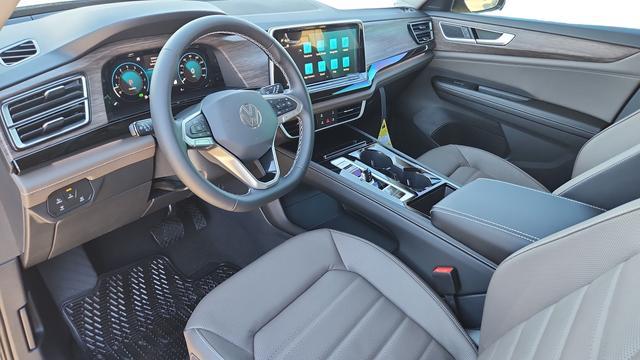 new 2026 Volkswagen Atlas car, priced at $46,836