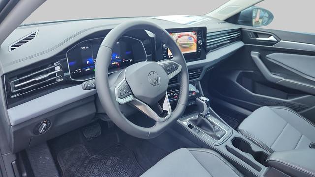 new 2025 Volkswagen Jetta car, priced at $28,030