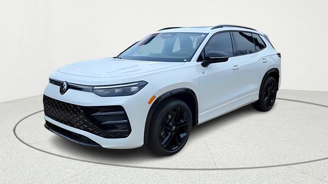 new 2026 Volkswagen Tiguan car, priced at $36,340